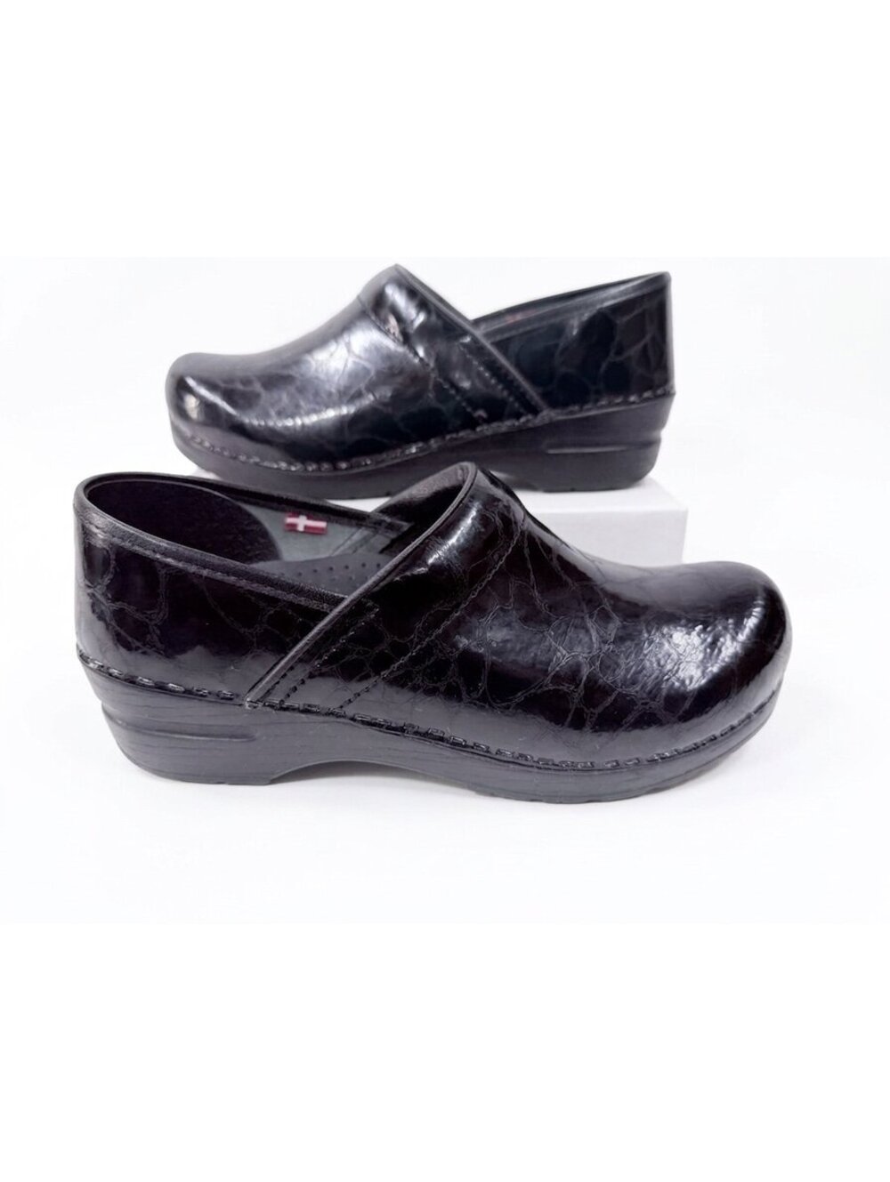 Sanita Signature  Danish Design Clogs Women Size EU 39 US 8.5 BLK Patent Leather